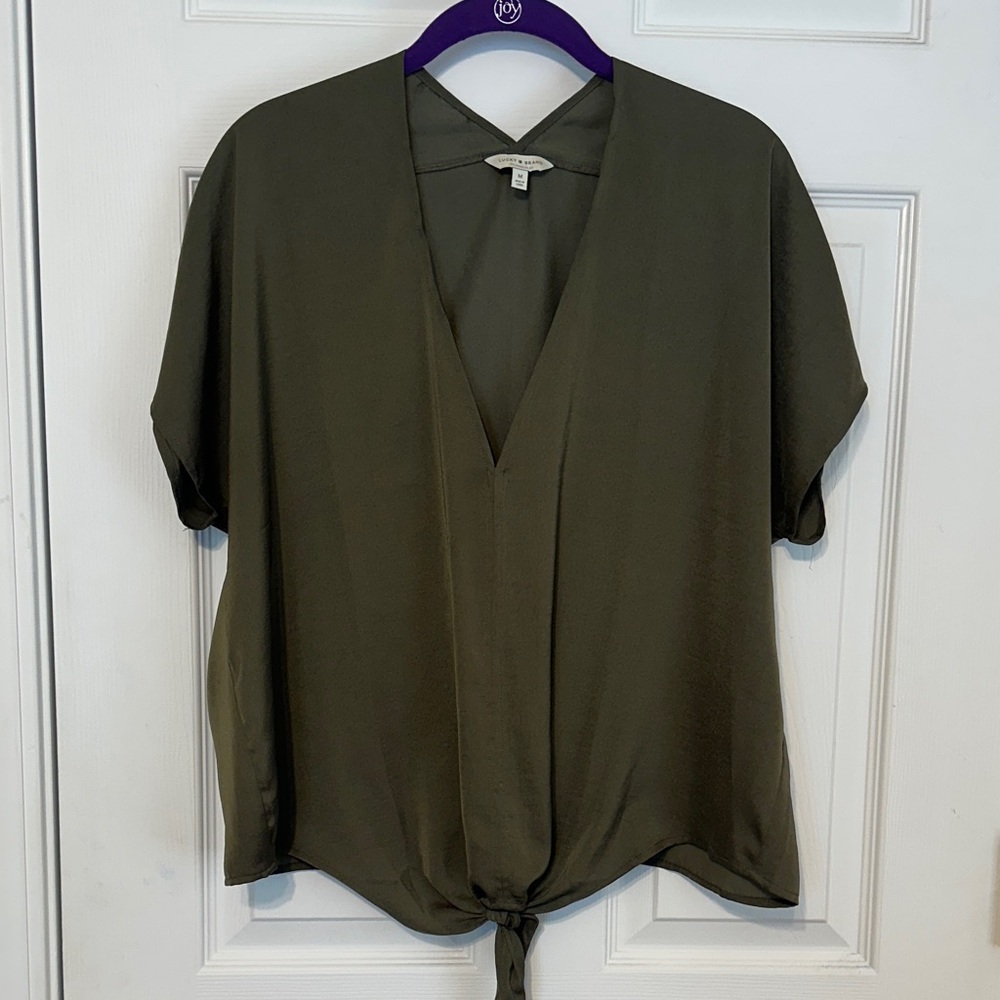 Lucky Brand Olive Green V-Neck Tie-Front Top size medium